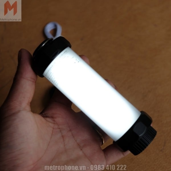 Đèn LED tích hợp pin chống nước IP68 - Metrophone.vn