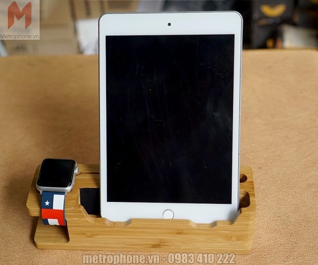 Kệ để Apple Watch lớn - Metrophone.vn