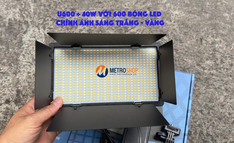 [483] Đèn LED trợ sáng quay video chụp hình 50W U800+ - Metrophone