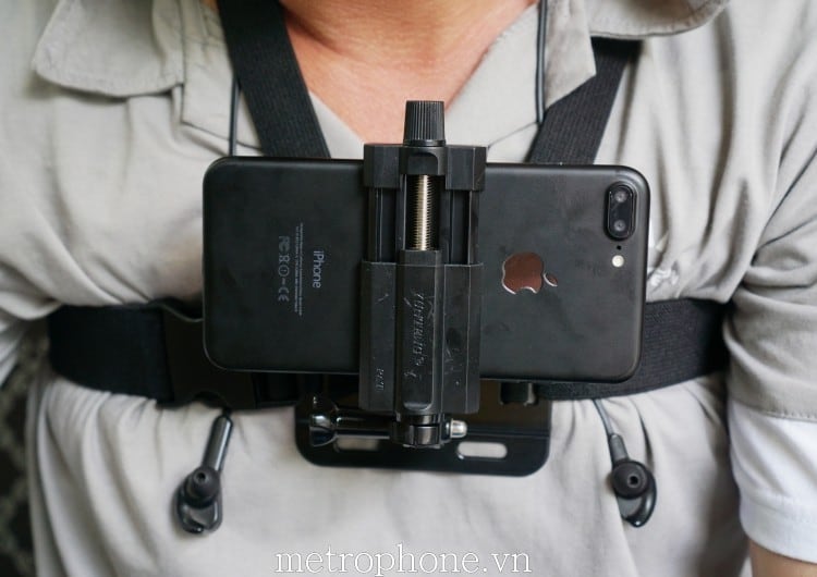 Dây đeo ngực cho điện thoại làm camera hành trình và GPS - Metrophone.vn