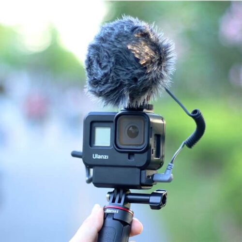 Khung Vlog GoPro 8 có khe gắn Adapter Mic LED Ulanzi G8-9