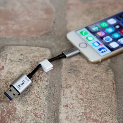 USB OTG iPhone 64GB Lexar Jumpdrive C25i 130Mb/s