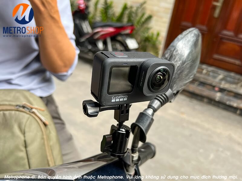 Pat gắn GoPro / Action Cam chân kính xe máy Surewo